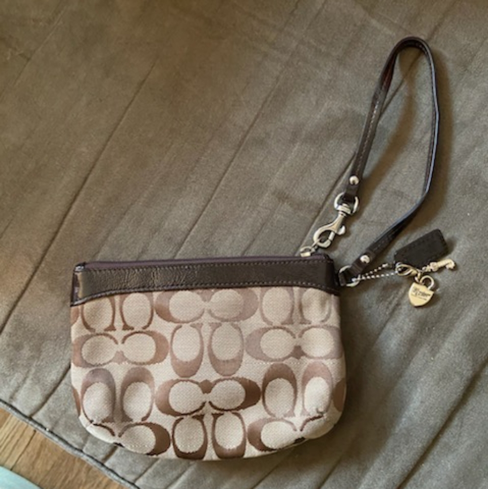 Coach Wristlet - Picture 2 of 2